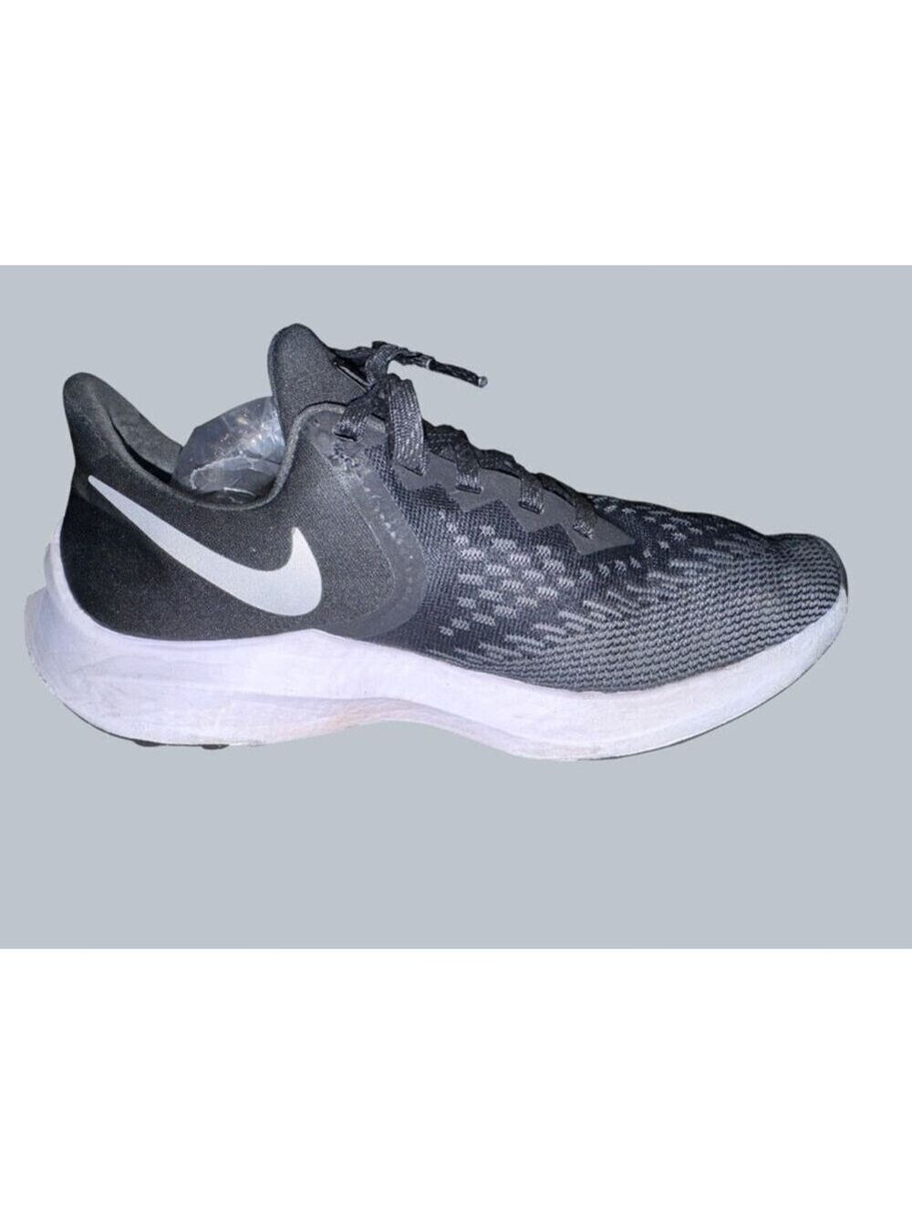 Women's Nike Zoom Winflo Black White Athletic Shoes Size 6